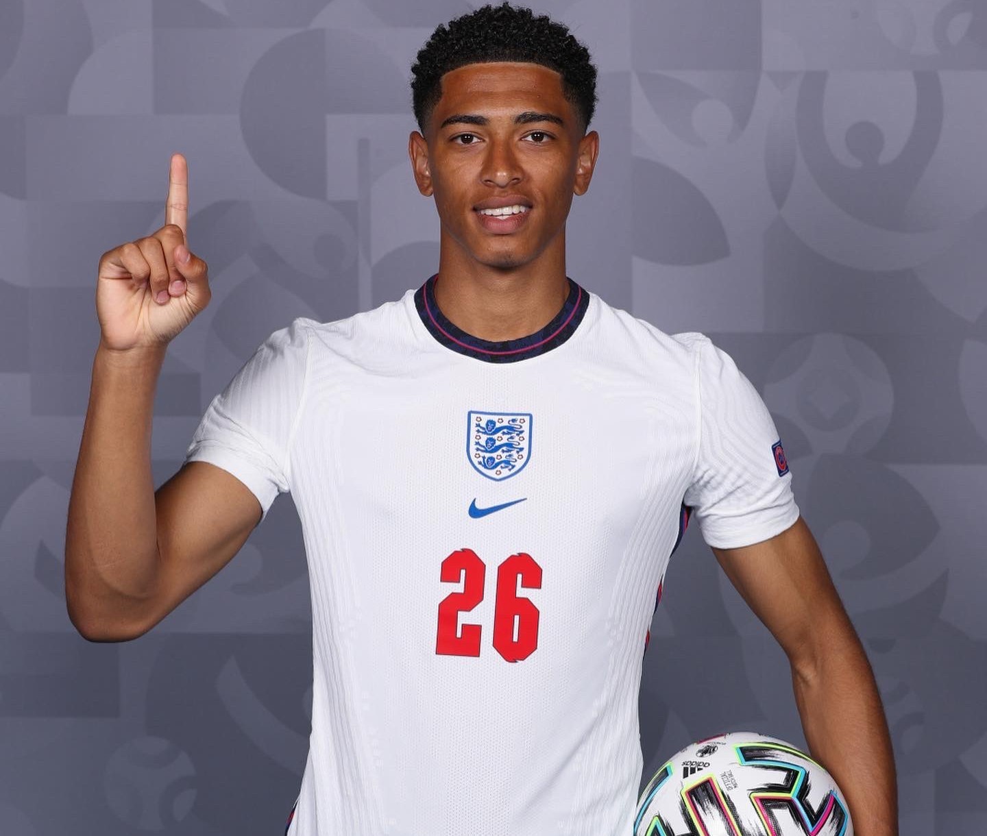 NBA球员交易动态及球队影响