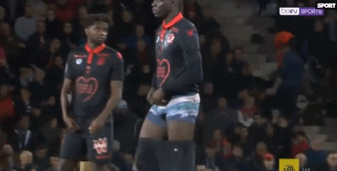 阿斯：马竞会买断尼古拉斯-冈萨雷斯，尤文将分3期获3200万欧（阿斯报：马竞将买断尼古拉斯-冈萨雷斯，尤文分三期进账3200万欧）