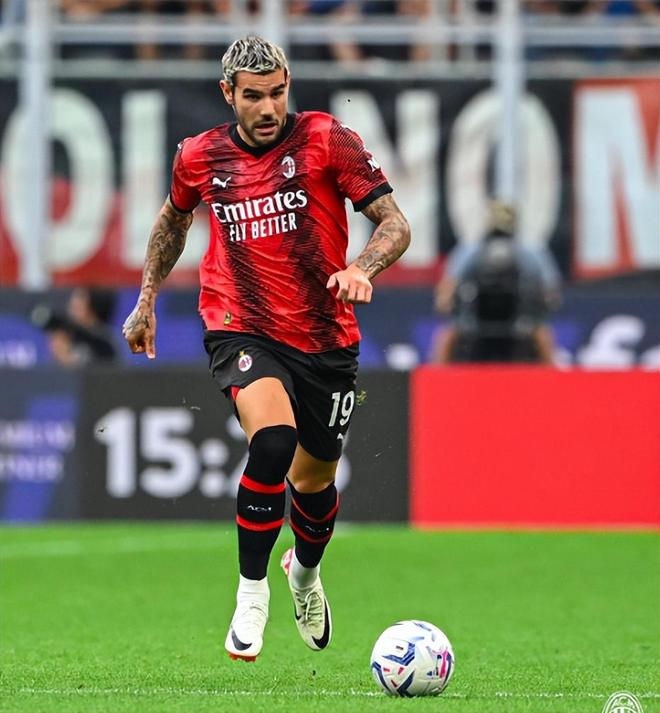 2025／26赛季英超：利物浦布莱顿积分持平，安菲尔德之夜谁能抢占先机（英超2025／26：利物浦与布莱顿同分相逢，安菲尔德之战谁将先声夺人）