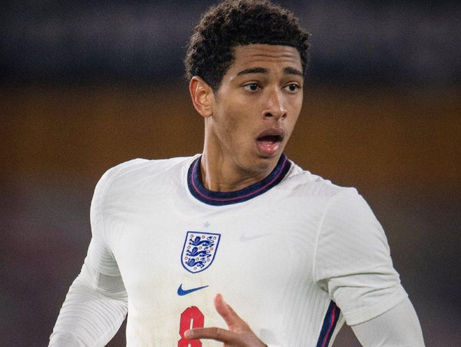 凌晨4点：欧冠19亿欧元对决，利物浦19人战国米，萨拉赫被弃！（今晨4点欧冠19亿欧元巅峰对决：利物浦19人迎战国米，萨拉赫无缘名单）