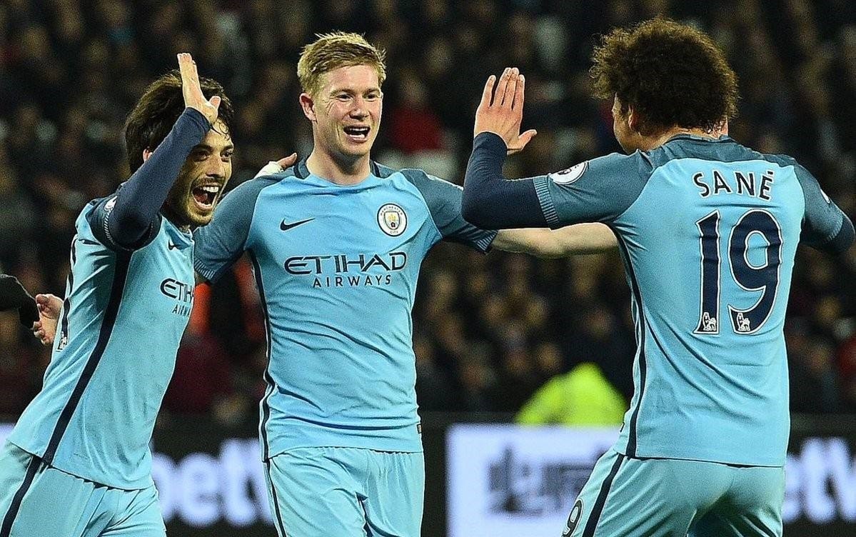 杨鸣：辽宁男篮进入新老更替时期，先打进季后赛再图发展