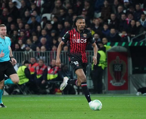 罗马诺：西汉姆签下博塔弗戈门将约翰-维克托已达成口头协议