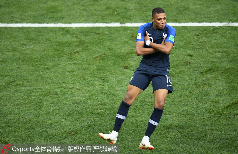 仍有很大兴趣！若萨拉赫愿意离开，沙特球队愿意“接盘”（兴趣不减！萨拉赫若点头离队，沙特俱乐部将果断出手）