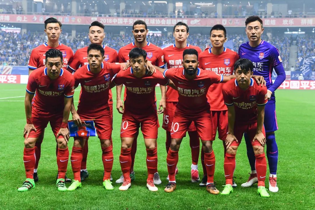 半场：莱比锡0-0不莱梅，巴克豪斯多次扑救