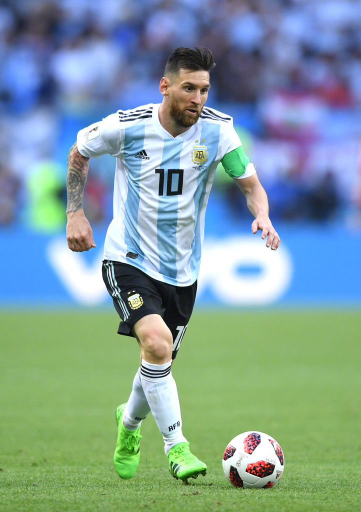 众名宿挺梅努：自家天才不受待见，要在别队曼联又会天价求购