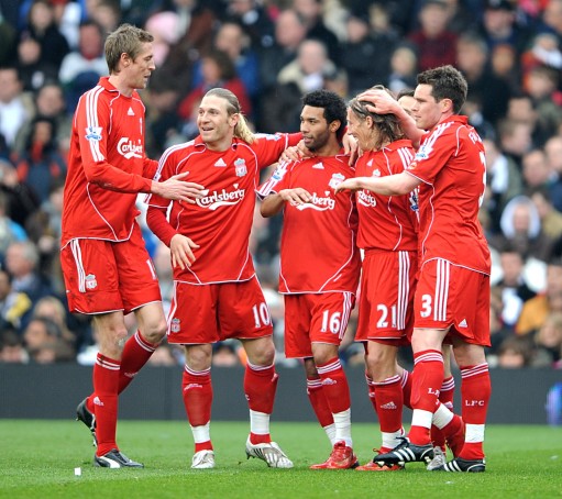 中超三队亚冠前6轮18场2胜，继续排名积分榜后三位（亚冠前6轮中超三队18战仅2胜，仍居积分榜末三位）