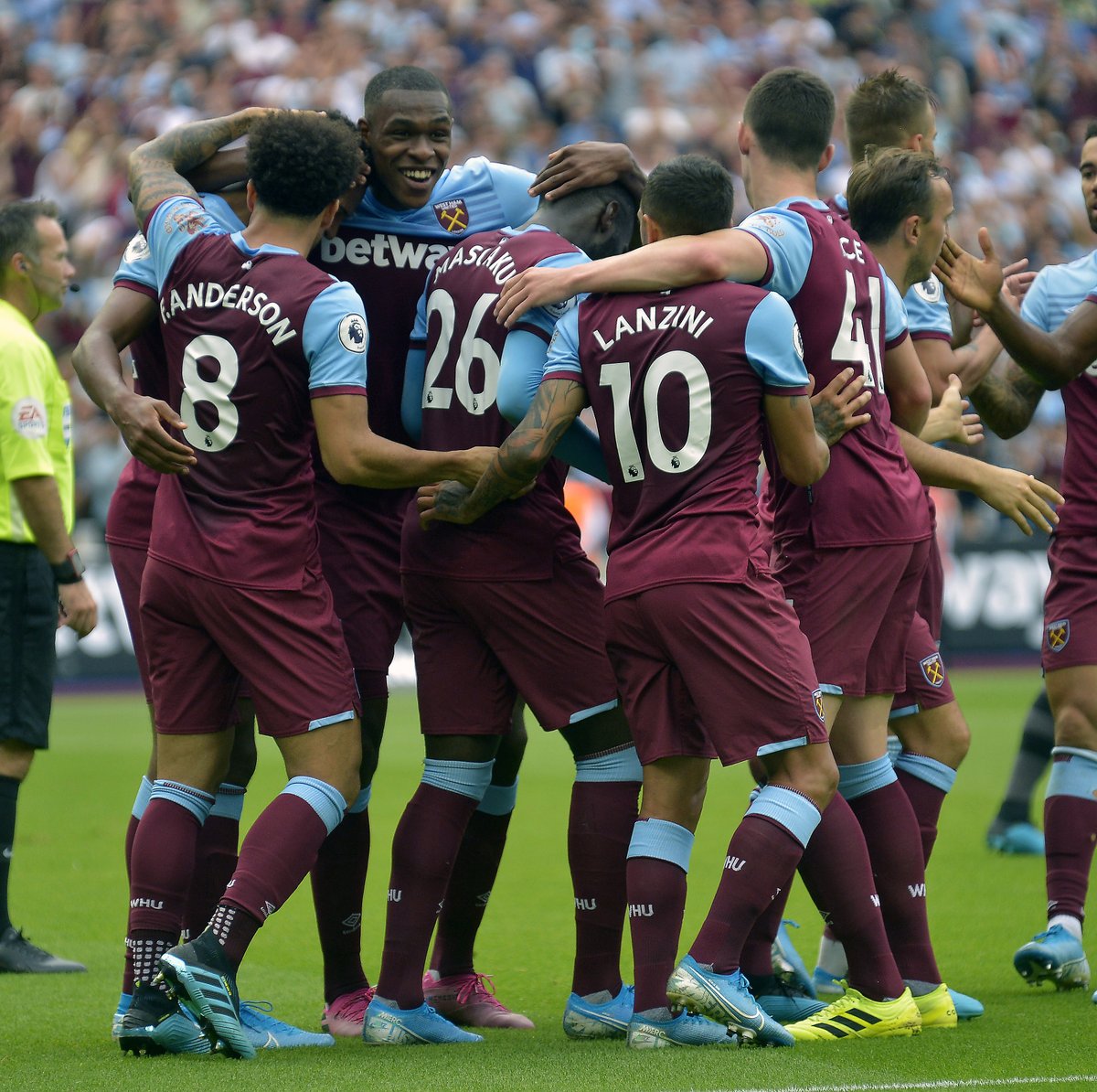 K联赛铁卫驰援中超！全北队长朴镇燮接近加盟浙江，后防补强再添强援（K联赛硬汉空降中超：全北队长朴镇燮接近签约浙江，后防实力再升级）